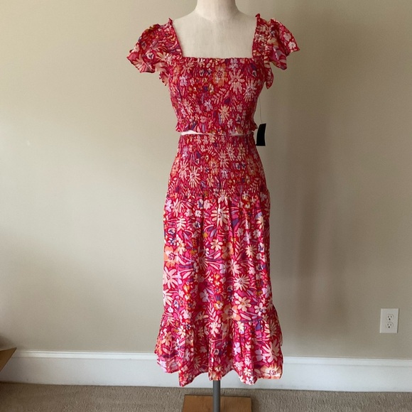 Lulus Dresses & Skirts - NWT Lulu’s Sunlit Summer Red Floral Print Matching Set